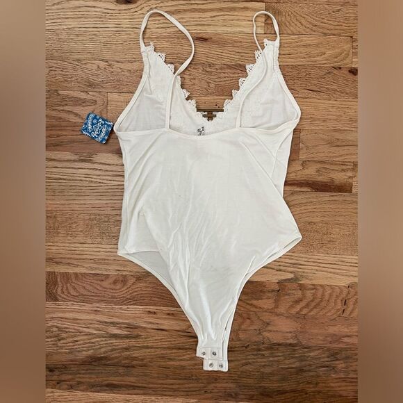 NWT free people body suit- medium - Picture 3 of 5